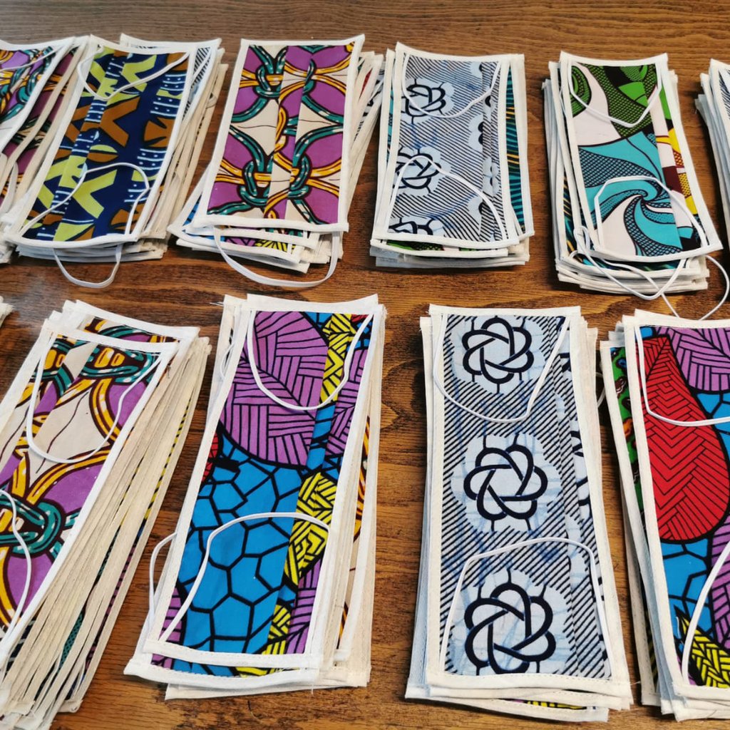 Masken von Noh Nee München