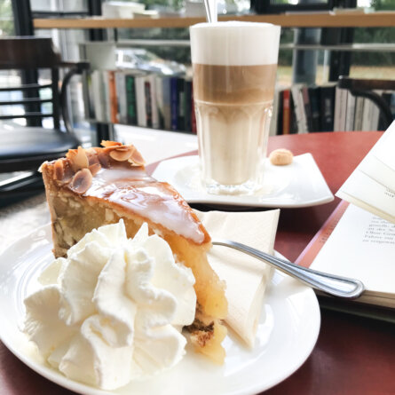 Grand Café im Literaturhaus in Hamburg-4