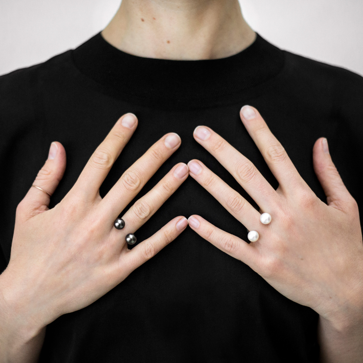 Saskia Diez Schmuck im Stuido Shift Berlin-2