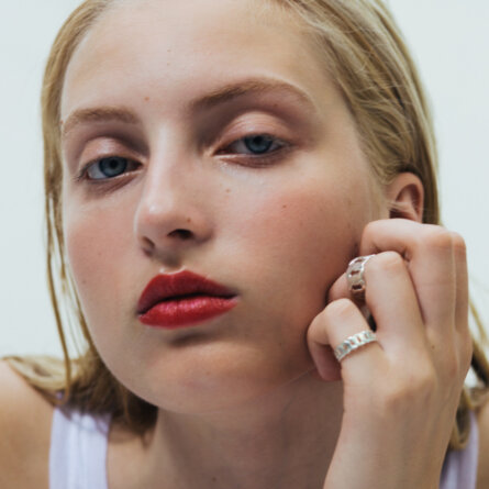 Saskia Diez Schmuck im Stuido Shift Berlin-3