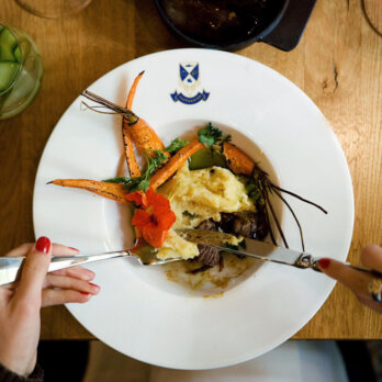 Restaurant Hoffgarten in Berlin-Charlottenburg-6 Restaurant Hoffgarten in Berlin-Charlottenburg-6