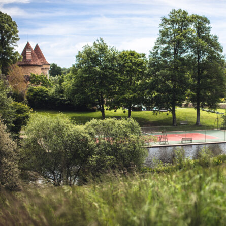 Hotel Domaine des Etangs Massignac Frankreich-12