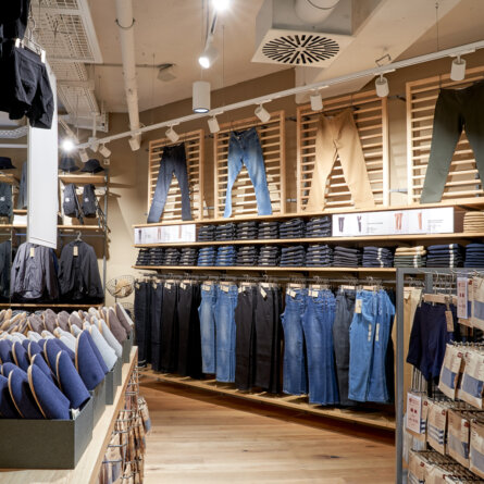 Muji Flagship Store Berlin-14