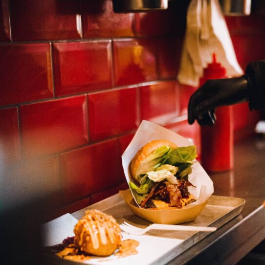 Son Kitchen Berlin Amina Gezorreck