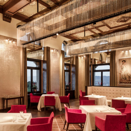 The Restaurant by Hiepler Brunier (1)