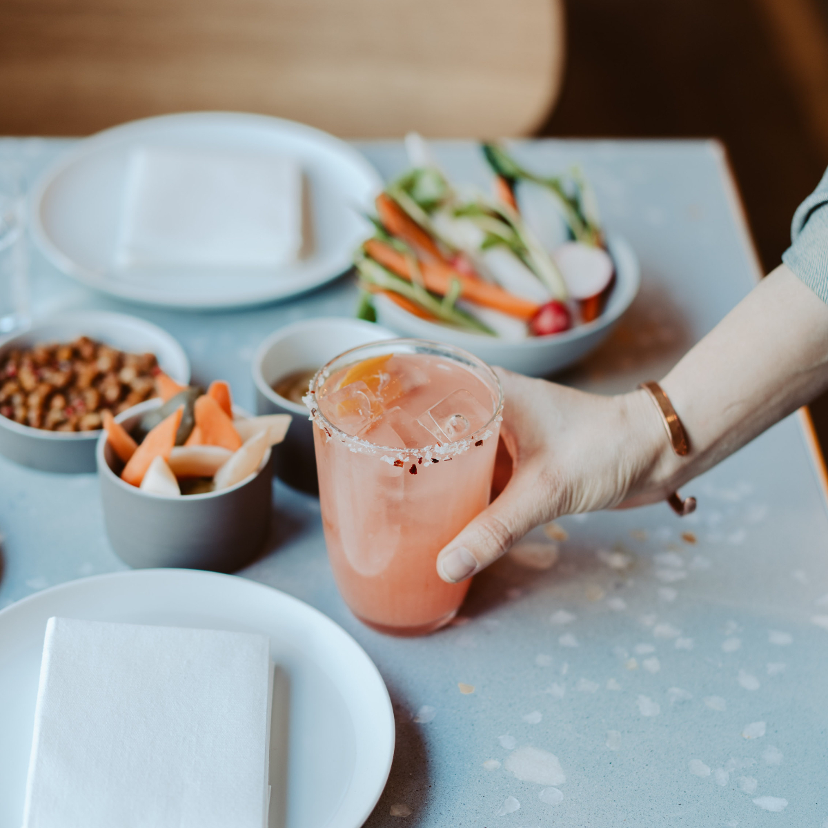 Estelle Dining Prenzlauer Berg Drink und Snacks