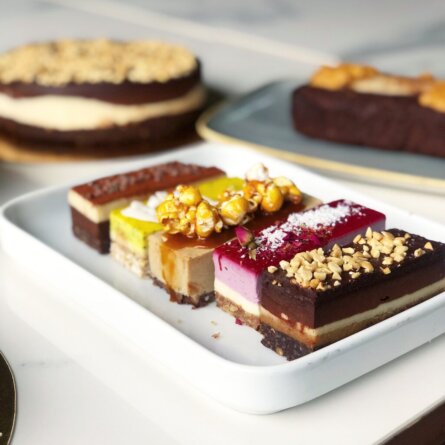 MixedcakeBoxShopify_1_1024x1024