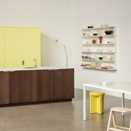 Reform UNIT by Aspekt Office Dark Oak + Yellow