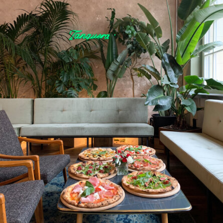 Restaurant Brera Zuerich Pizza Sunday