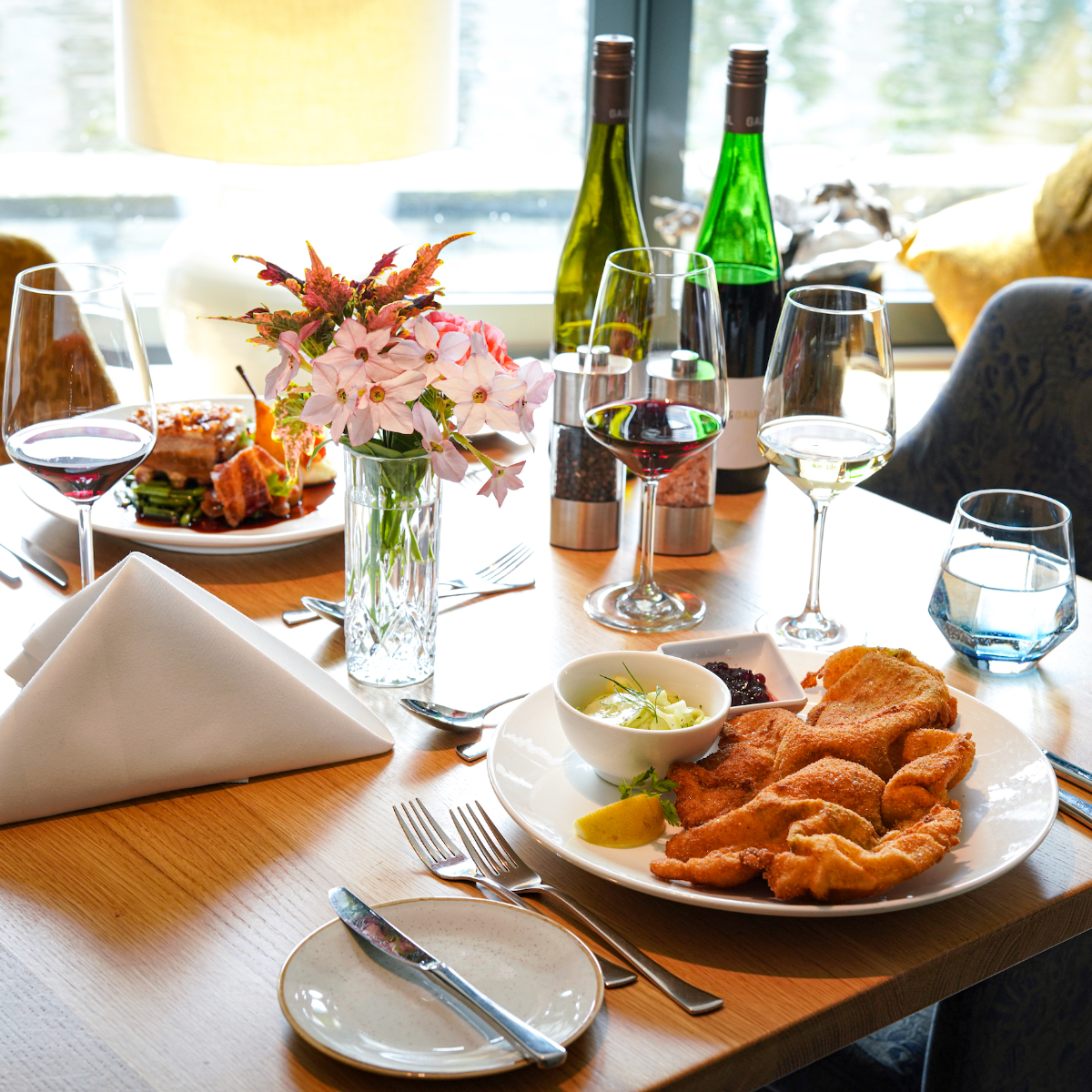 Vlet Kitchen & Bar Hamburg Schnitzel