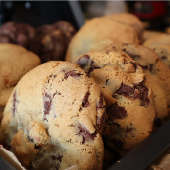 Goldenblack Coffestore (3) Goldenblack Coffestore (3)