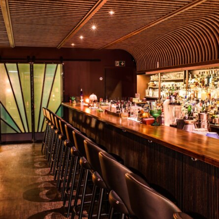 Hildegard Bar Berlin Charlottenburg Hauke G. Thuering