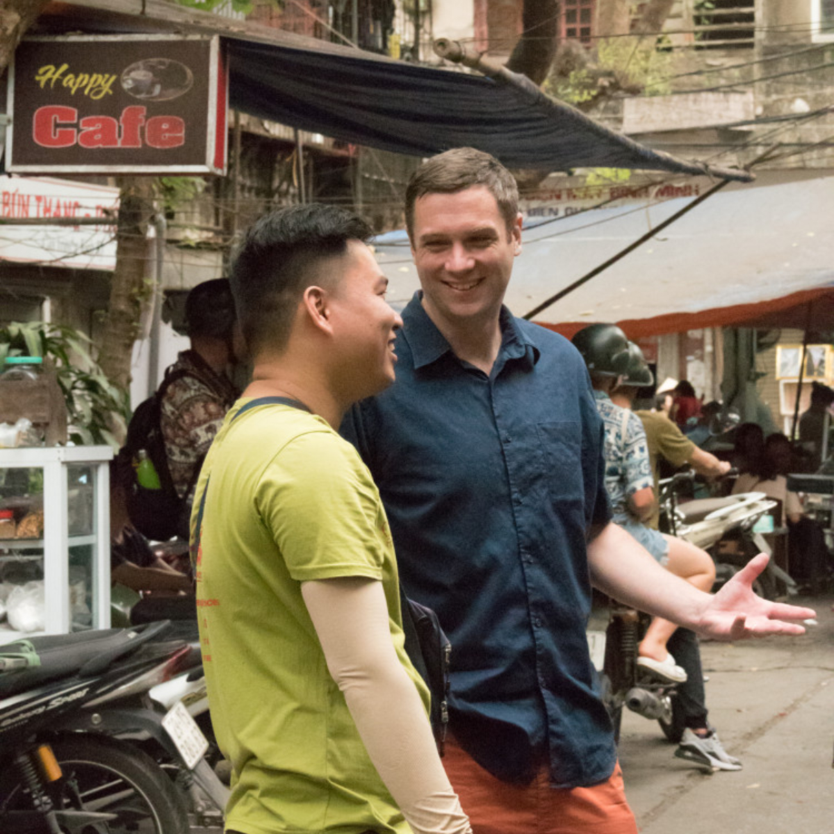 Easia Travel Hanoi I Backstreet adventure by Minsk I Vietnam I Easia