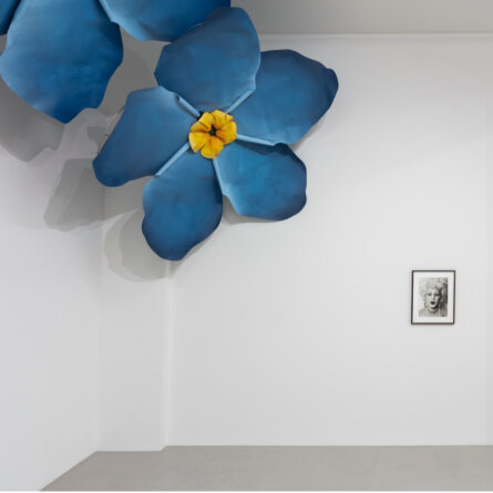 Petrit Halilaj & Alvaro Urbano with Annette Frick, Die Blüten von Berlin, Installation view at ChertLüdde, 2022, Photo by Andrea Rossetti