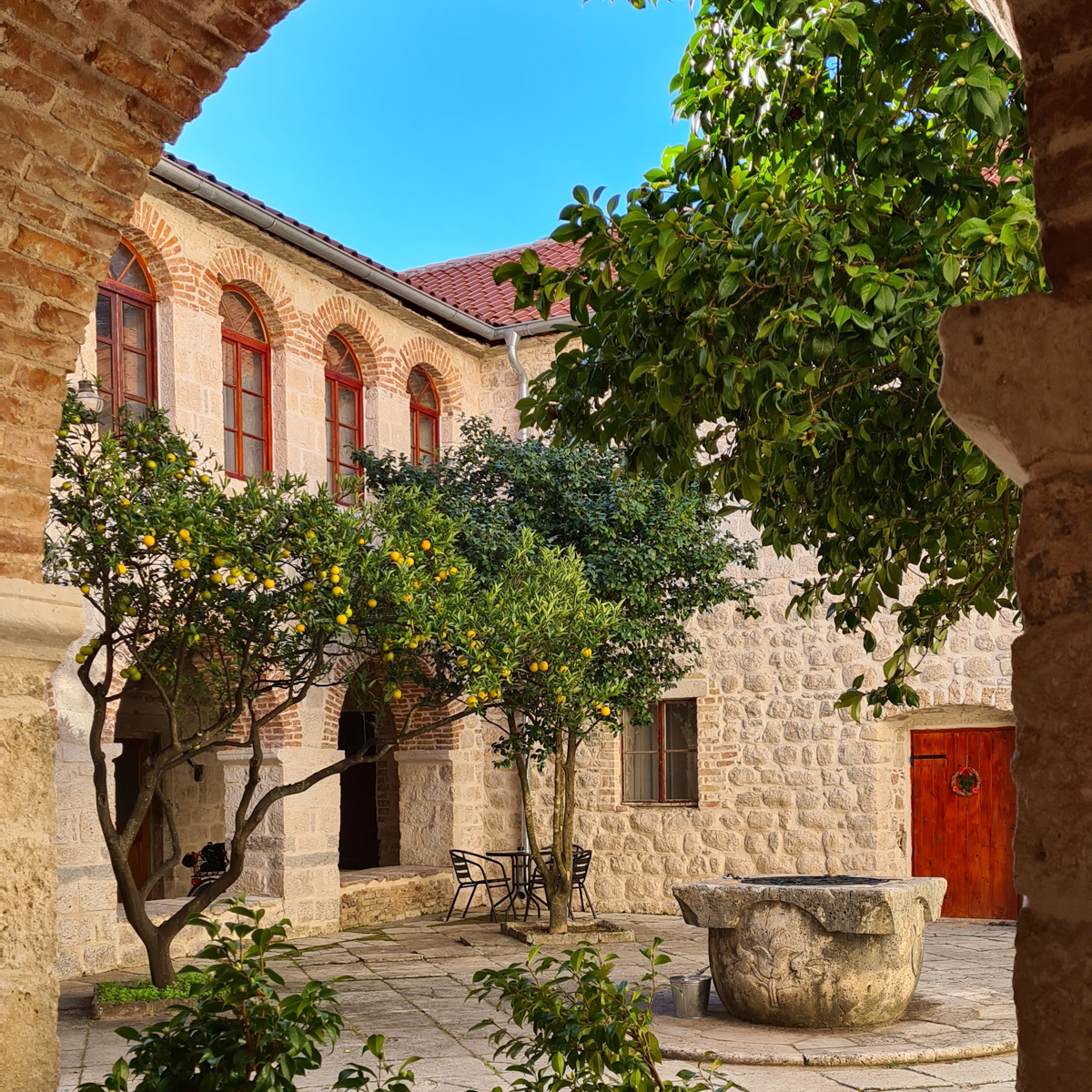 Außen©Regent Porto Montenegro