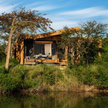 Grumeti Serengeti River Lodge von andBeyond (5)