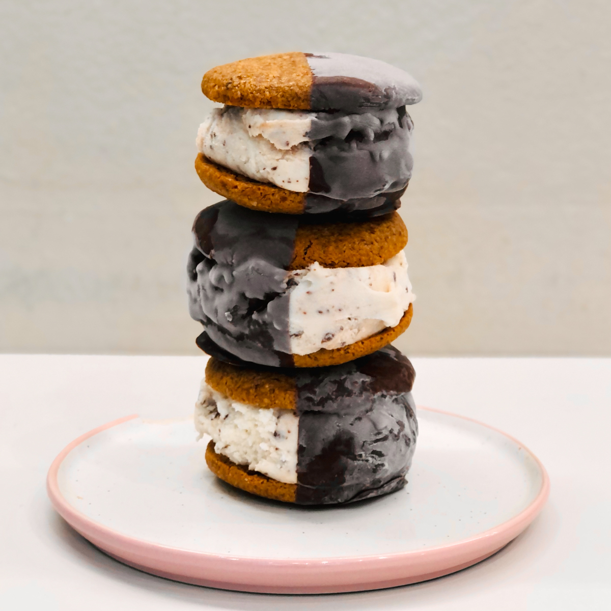 Veganista_Sorte_Millionaire Bite_2_copyright Veganista