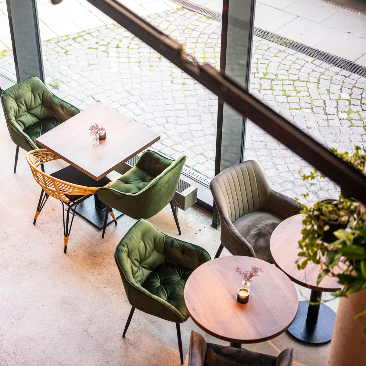 2022-06-06-Madame Mai-HQ_13-2