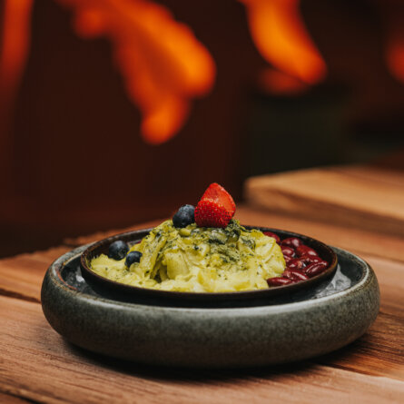 HOA_RONG_Credit_NIls_Hasenau_Ice_2