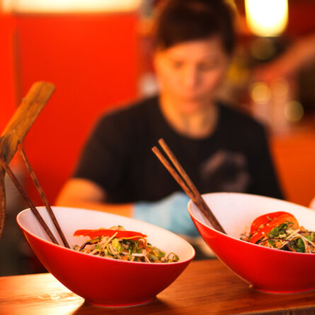 Monsieur_Vuong_Hendrik_Holler_1