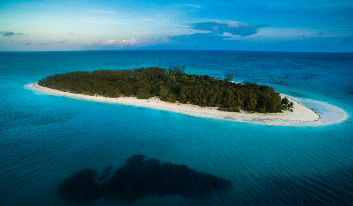 Sunset dhow cruise I andBeyond Mnemba Island.adagio-calamandrana.it