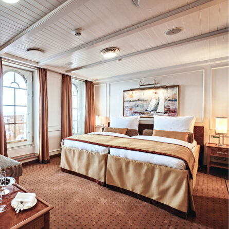 Sea Cloud Spirit (7)