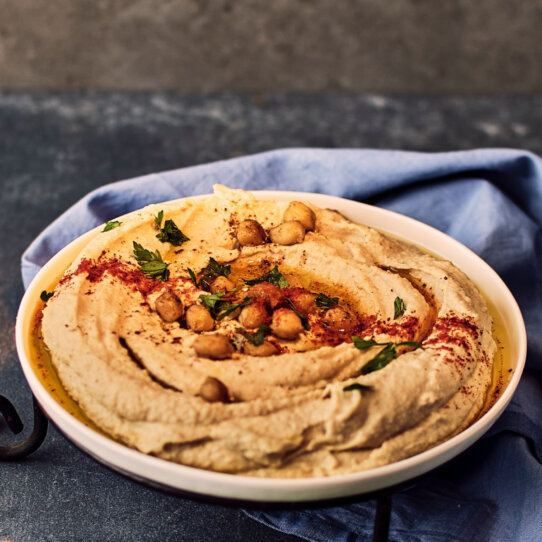 Hummus _ Foto von Ludovic Avice auf Unsplash