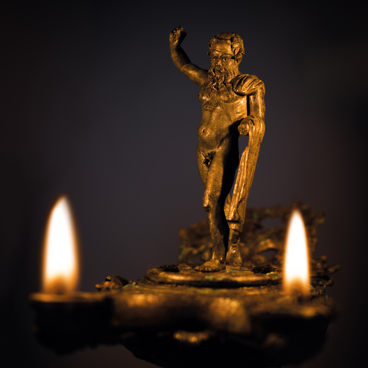 München_Antikensammlung_und_Glyphotek_BrennendeLampe_JEber München_Antikensammlung_und_Glyphotek_BrennendeLampe_JEber