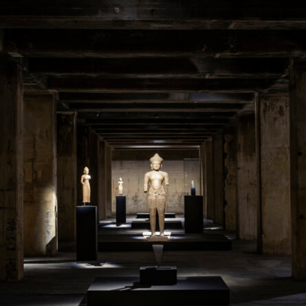 Photo_ The Feuerle Collection (2)