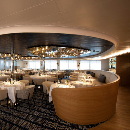 ©PONANT I Laperouse Panoramic Restaurant