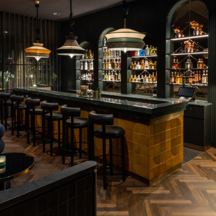 09-ROMY-by-AMANO-Bar-Jens-Bösenberg-1