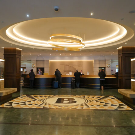 Hotel Bristol I Rezeption