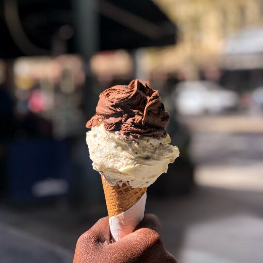 Ice cream _ Foto von Kyle Hinkson auf Unsplash Ice cream _ Foto von Kyle Hinkson auf Unsplash
