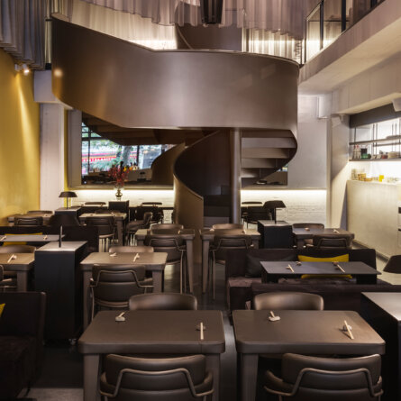 Sticks 'n' Sushi I Potsdamer Straße 4