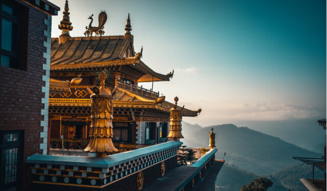 Bhutan I Foto von Raimond Klavins auf Unsplash Bhutan I Foto von Raimond Klavins auf Unsplash