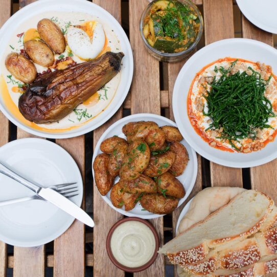 Kitten Deli Friedelstraße Berlin-1