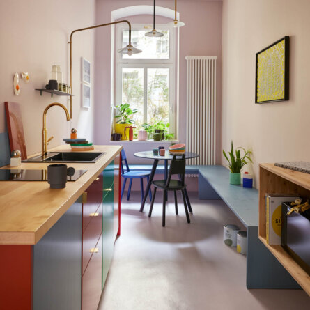 Amazing Crocodile Interior Design Berlin-1