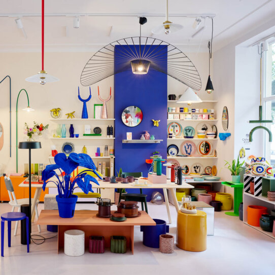 Amazing Crocodile Interior Design Berlin-8