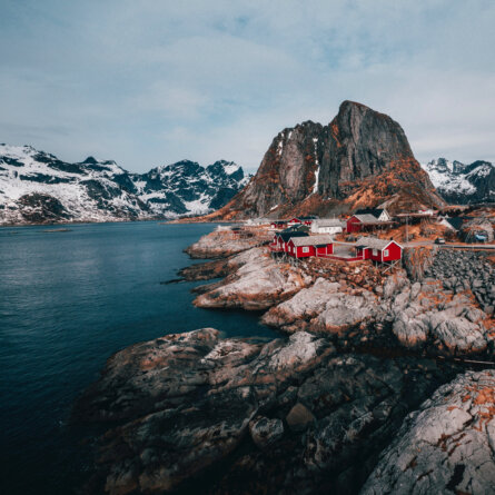 Lofoten I Foto von John O'Nolan auf Unsplash (1)