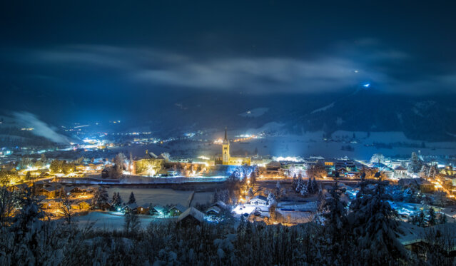 Radstadt bei Nacht I Tourismusverband-Radstadt I Foto Lorenz Masser