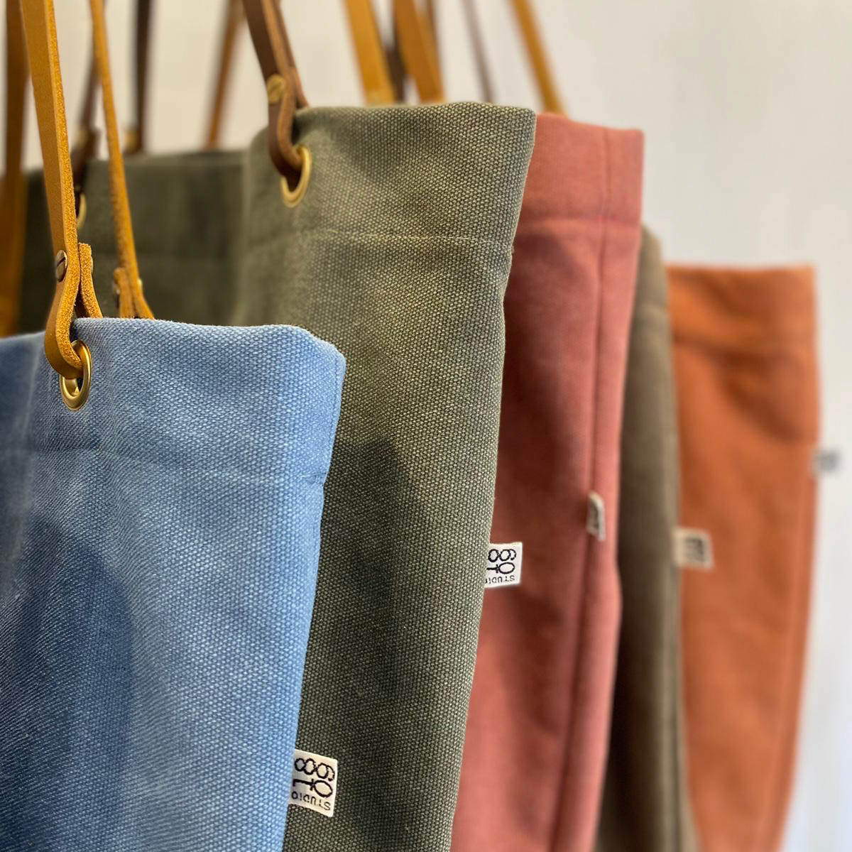 Besonders Markt Studio 1809