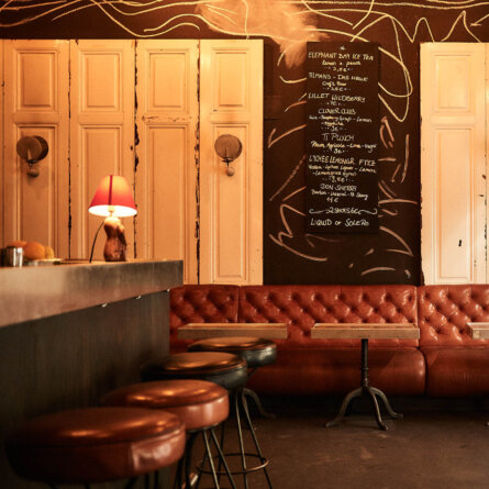 James T. Hunt Bar München-12