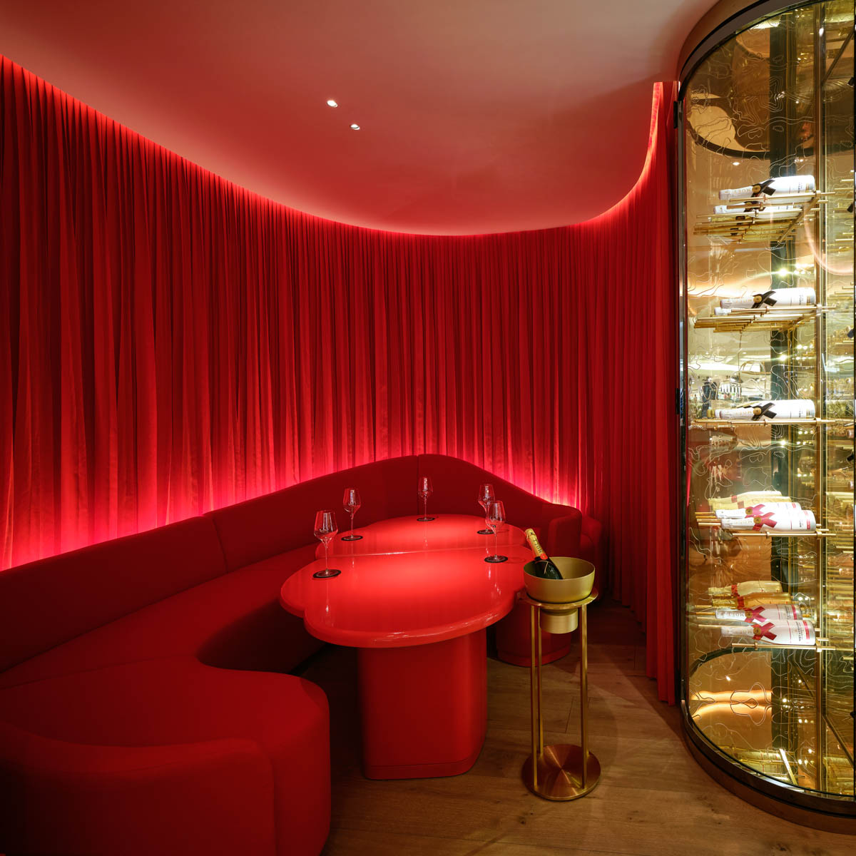 Moet Chandon Bar im KaDeWe Berlin-1