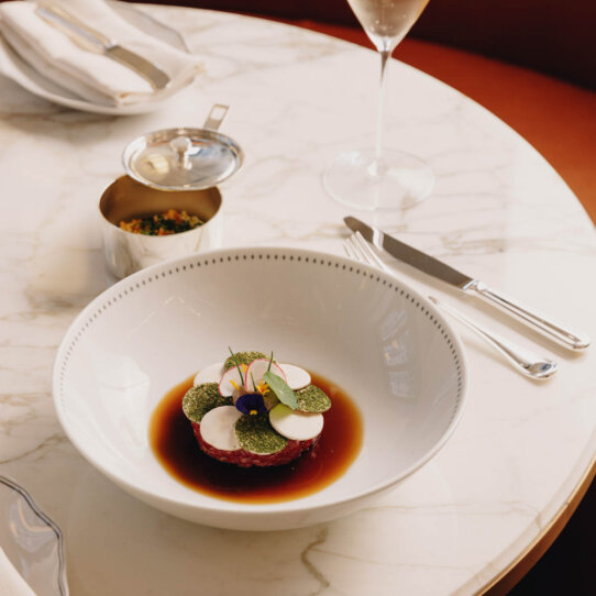 Rosewood Munich by Amelie Niederbuchner