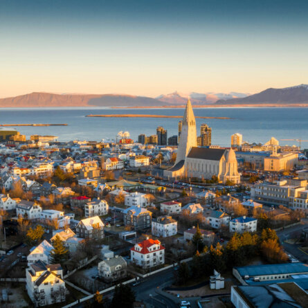 Island Foto von Einar H. Reynis auf Unsplash