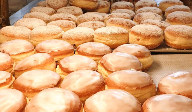 Pfannkuchen Bäckerei Mälzer-2 Pfannkuchen Bäckerei Mälzer-2