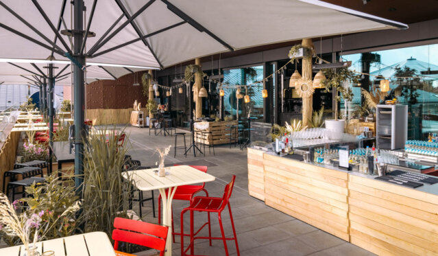 Frau im Mond München Frau im Mond München