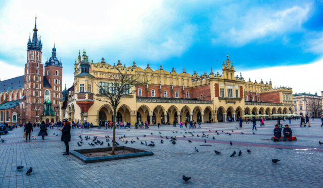 Hauptmarkt Krakau-1