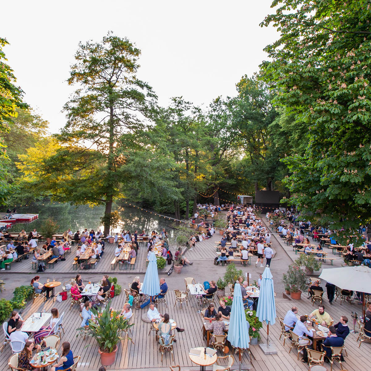 Café am Neuen See-1