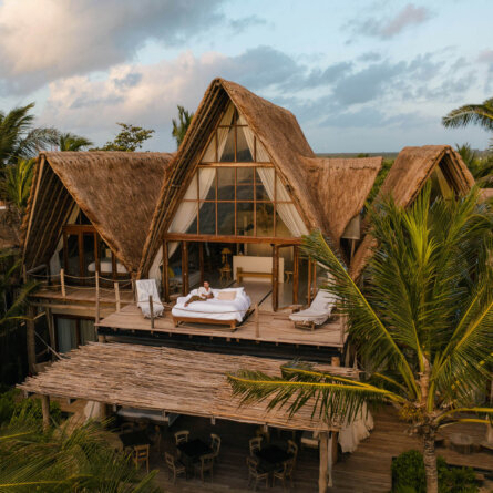 La Valise by Affyrm Studio